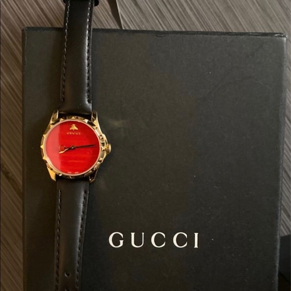 Gucci Watch - Picture 7 of 8